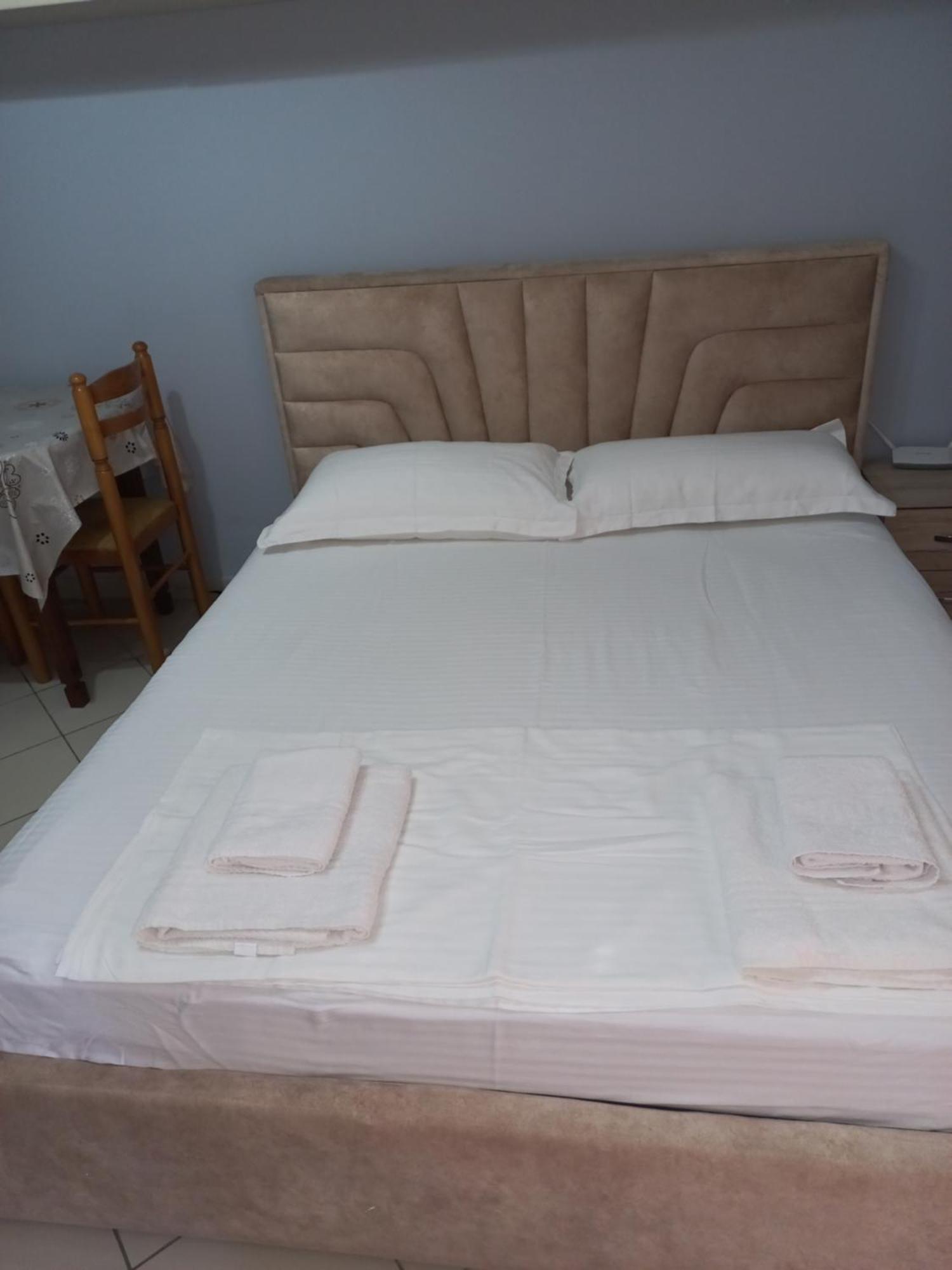 Lungomare Apartament Sea View Vlorë Cameră foto